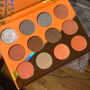 Nubian 3 coral Juvias place